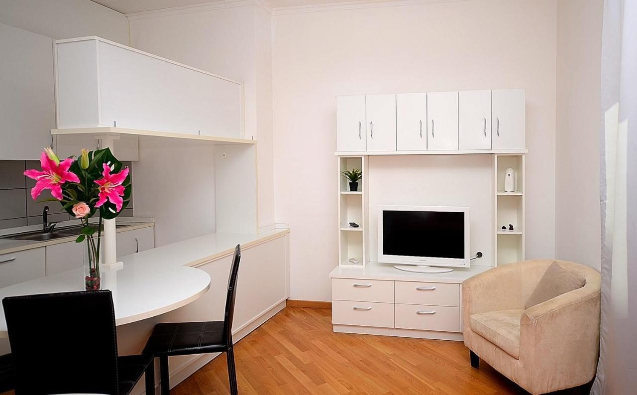 רומא Vavilon Resort מראה חיצוני תמונה